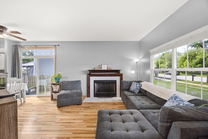 Property Photo: 2286 Margaret Drive IL 60538