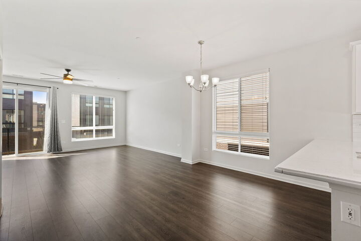 Property Photo: 1269 Catalina Court IL 60173