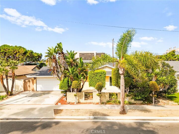 20401 Somerville Lane  Huntington Beach CA 92646 photo