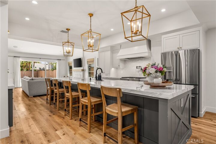 2080 Orange Avenue  Costa Mesa CA 92627 photo