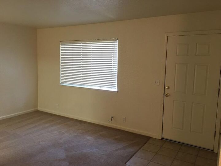 Property Photo: 713 Nevada Street CA 95337