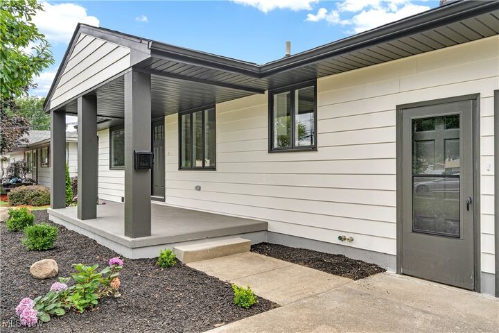 Property Photo: 338 Blossom Avenue OH 44405