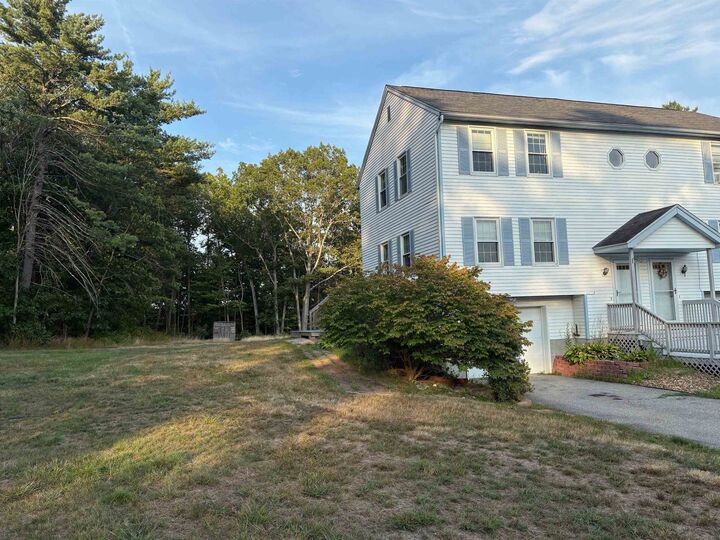 4 Josephine Drive  Londonderry NH 03053 photo