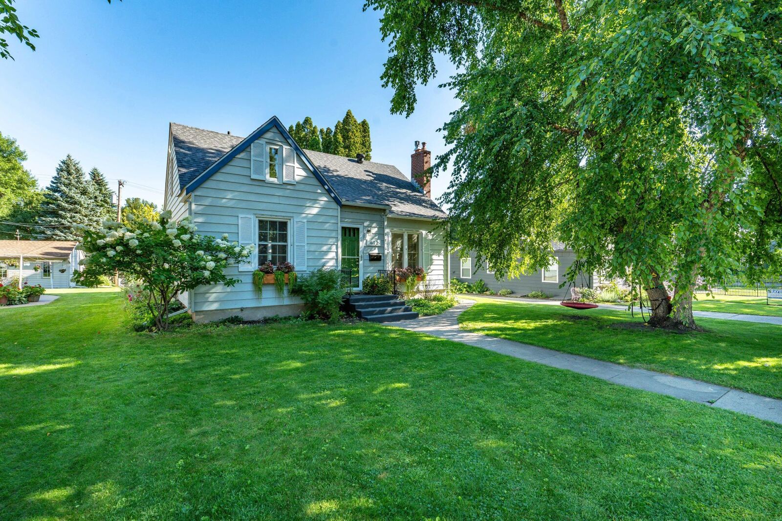 Property Photo:  612 W Vasa Avenue  MN 56537 