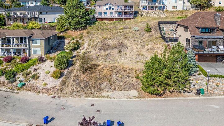 Property Photo:  1525 Bear Creek Road  BC V1Z 3R6 