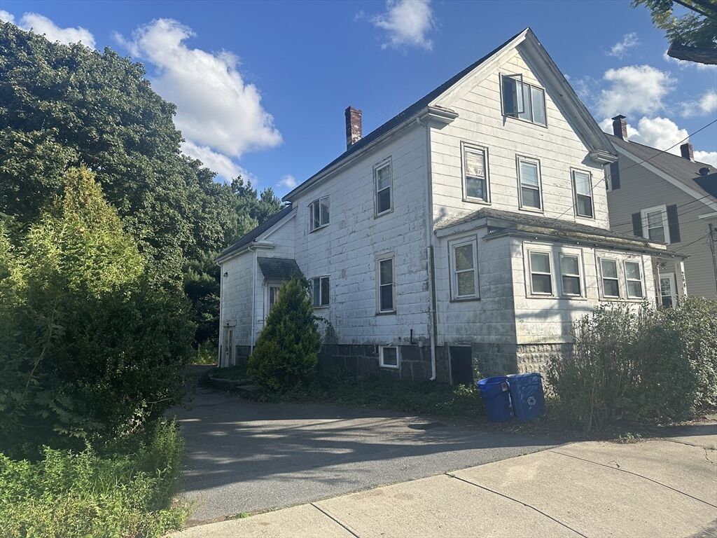 Property Photo: 264 Liberty St MA 02169