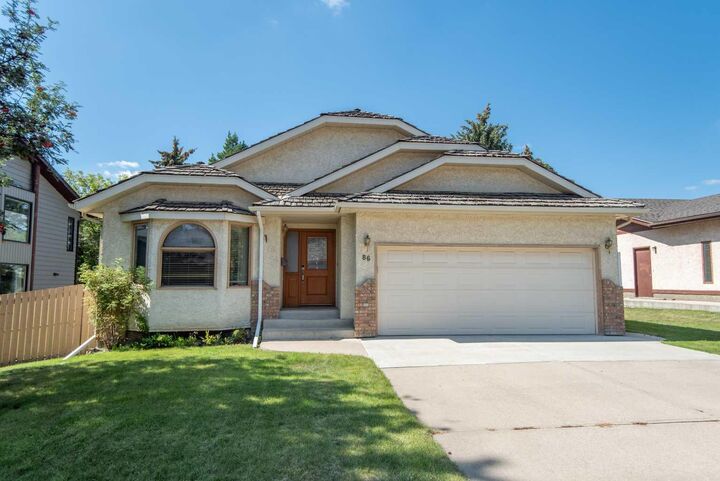 86 Dobler Avenue  Red Deer AB T4R 1X3 photo