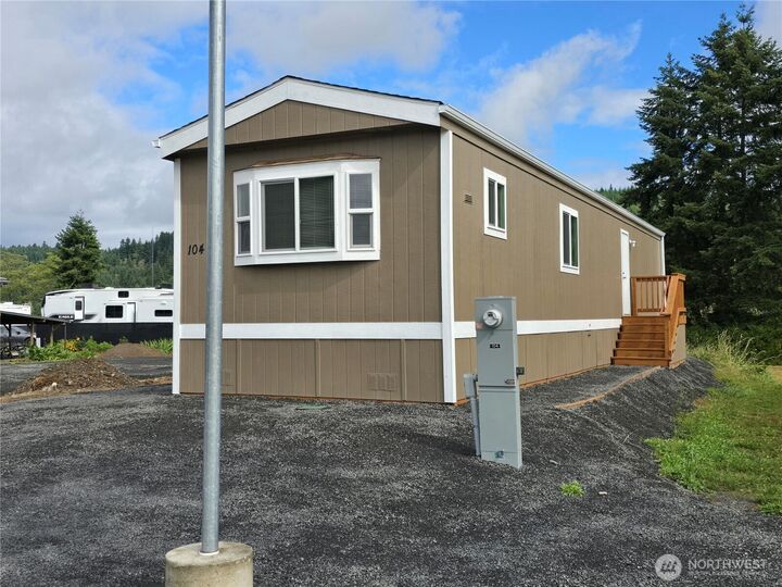 Property Photo:  104  Heidger Lane  WA 98531 