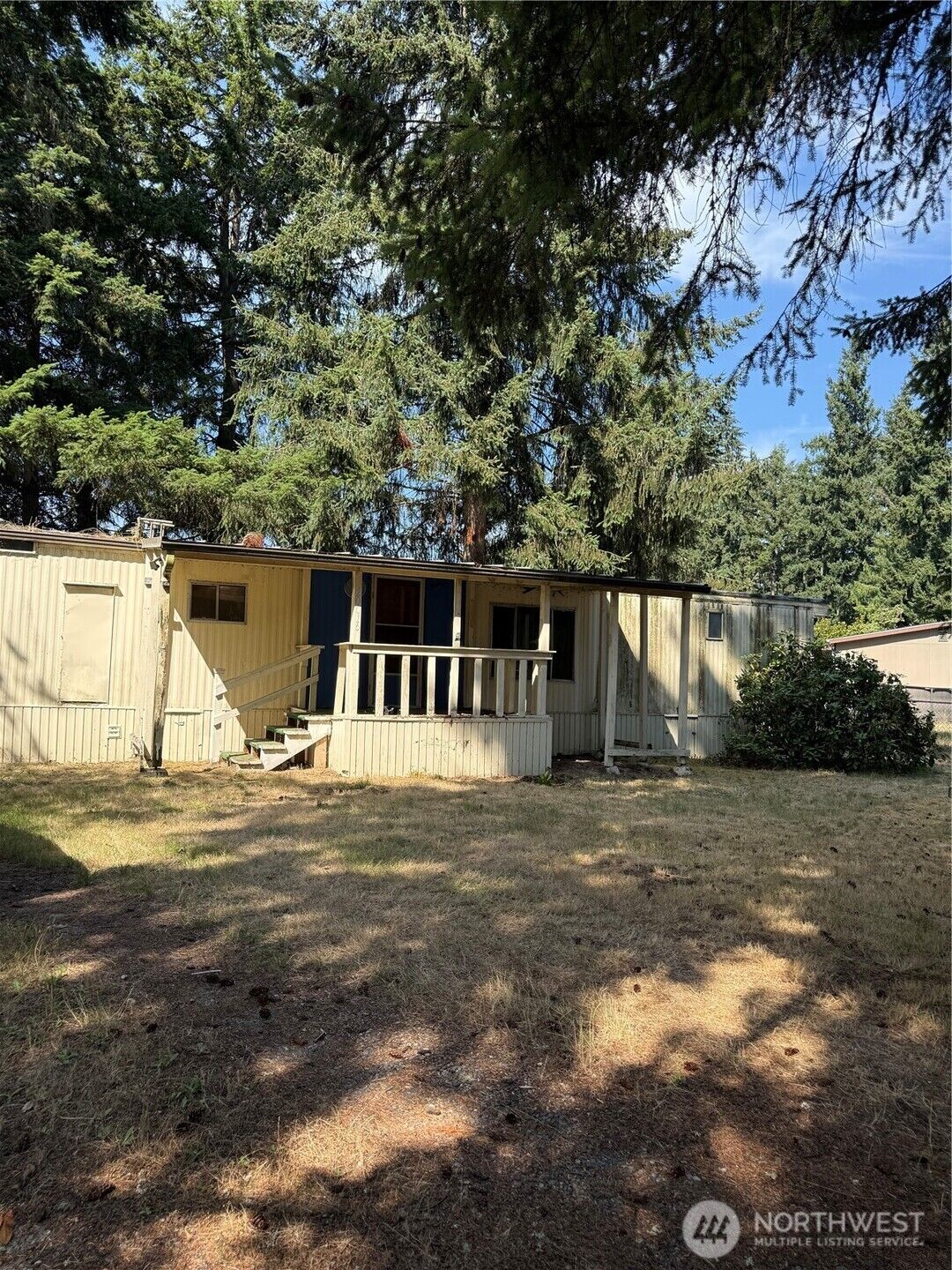 Property Photo:  20016  65th Avenue E  WA 98386 