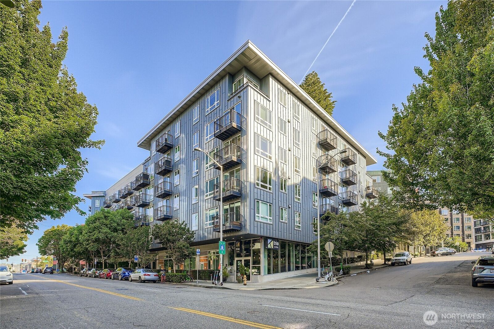 Property Photo: 3104 Western Ave 521 WA 98121