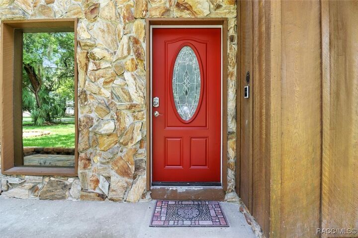 Property Photo: 11870 W Riverhaven Drive FL 34448
