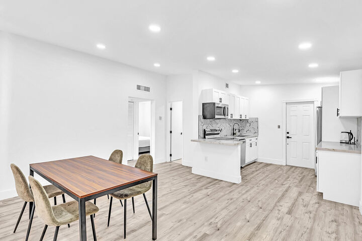 Property Photo: 14120 NW 5th Avenue FL 33168