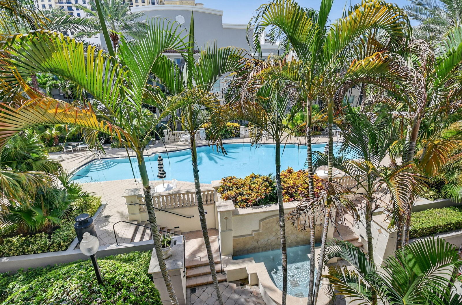 Property Photo: 600 S Dixie Highway 710 FL 33401