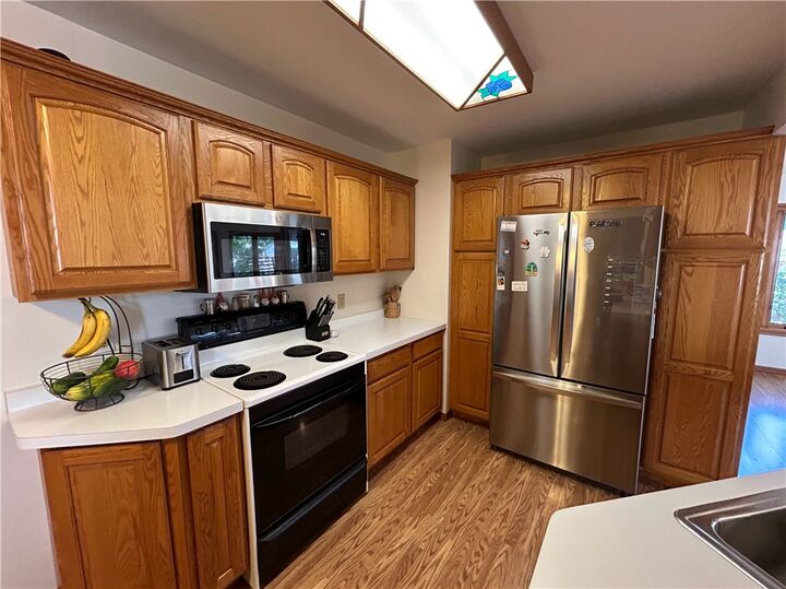 Property Photo: 552 E Garden Street WI 54729