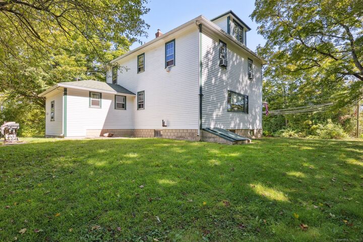 Property Photo:  4 Old Colchester Road  CT 06231 