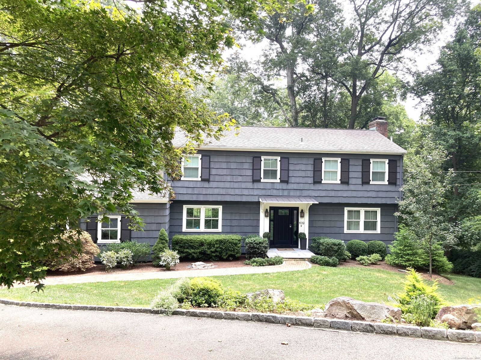 Property Photo:  109 East Cross Road  CT 06907 