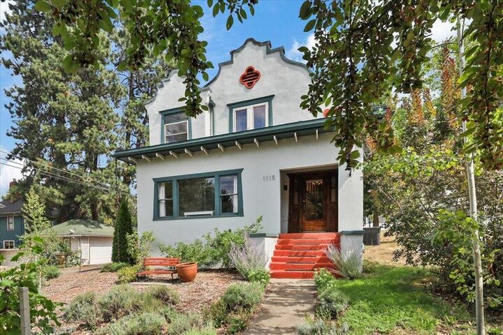 Property Photo: 1115 S Cedar St WA 99204