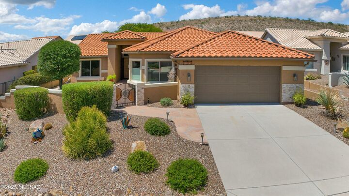 Property Photo: 37234 S Vista Park Drive AZ 85739