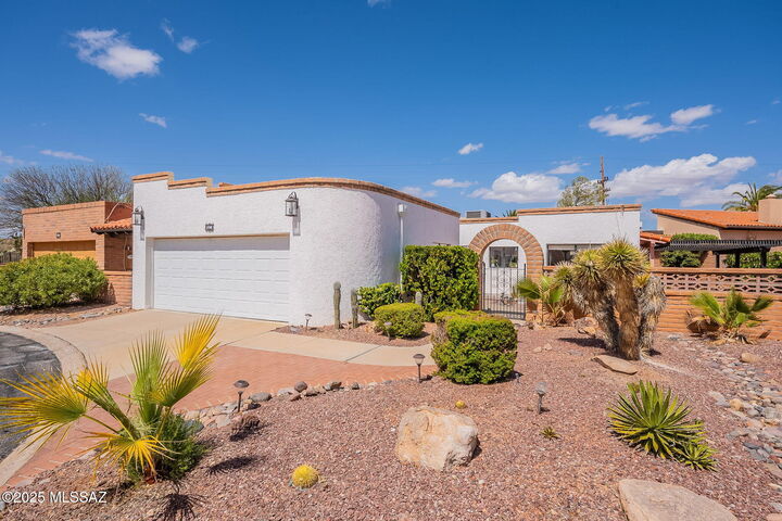 1780 W Va De Anza  Green Valley AZ 85622 photo