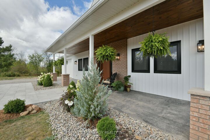 Property Photo: 592 Patterson Road ON K0J 1K0