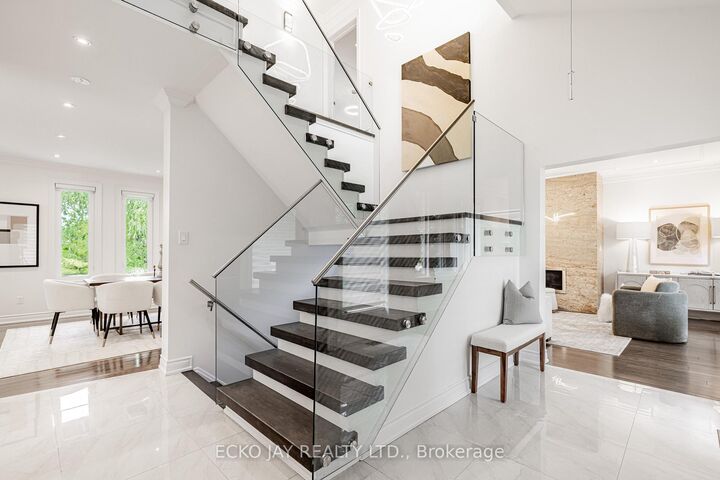 Property Photo: 45 Broadleaf Road ON M3B 1C3