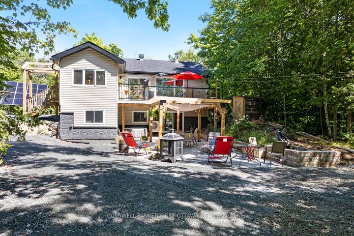 Photo de la propriété: 4031 Bolingbroke Road ON K0H 2B0