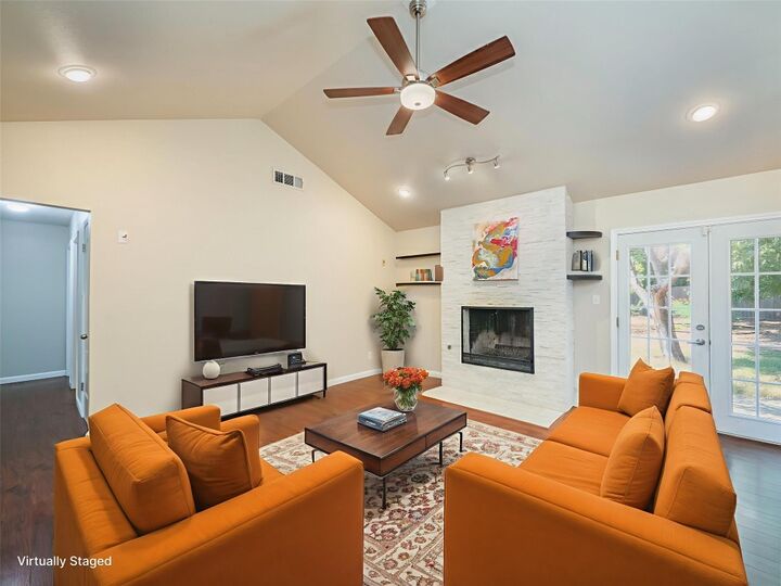 Property Photo: 6502 Highpoint Cove TX 78723