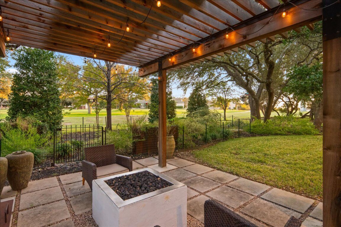 Property Photo: 112 White Sands Drive TX 78734