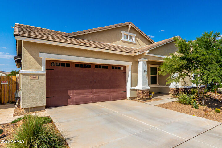 Property Photo: 21082 E Via Del Sol -- AZ 85142