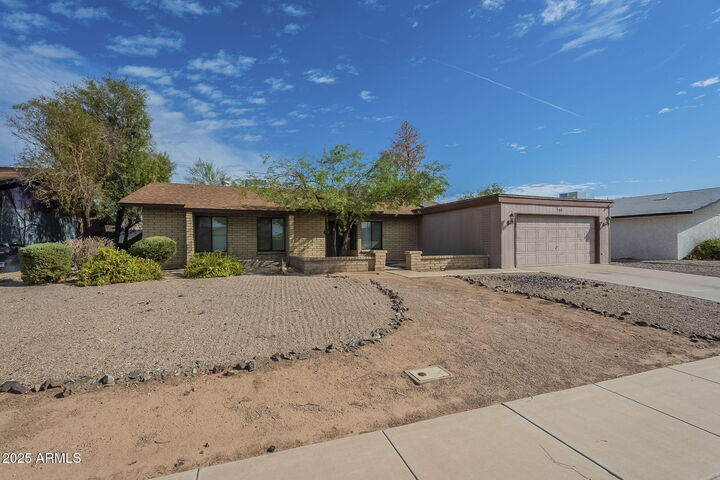 740 W Posada Avenue  Mesa AZ 85210 photo