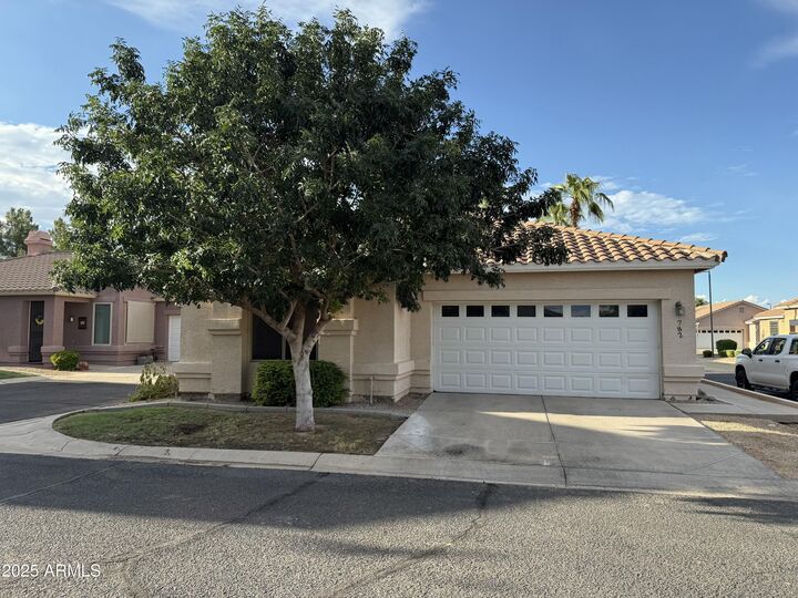 782 S Bedford Drive  Chandler AZ 85225 photo