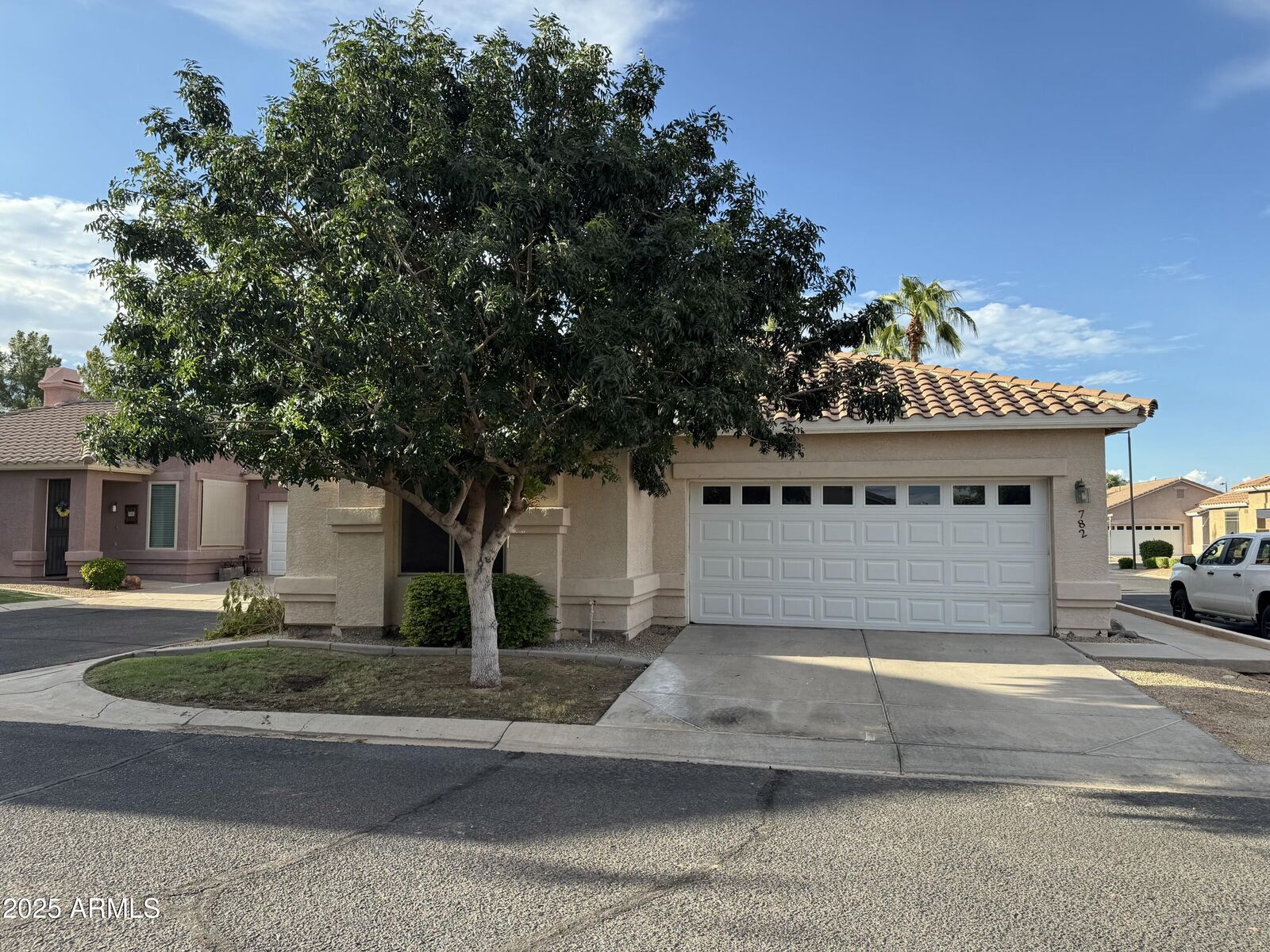 Property Photo: 782 S Bedford Drive AZ 85225