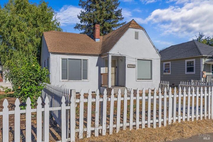 Property Photo: 3370 Fulton Road CA 95439