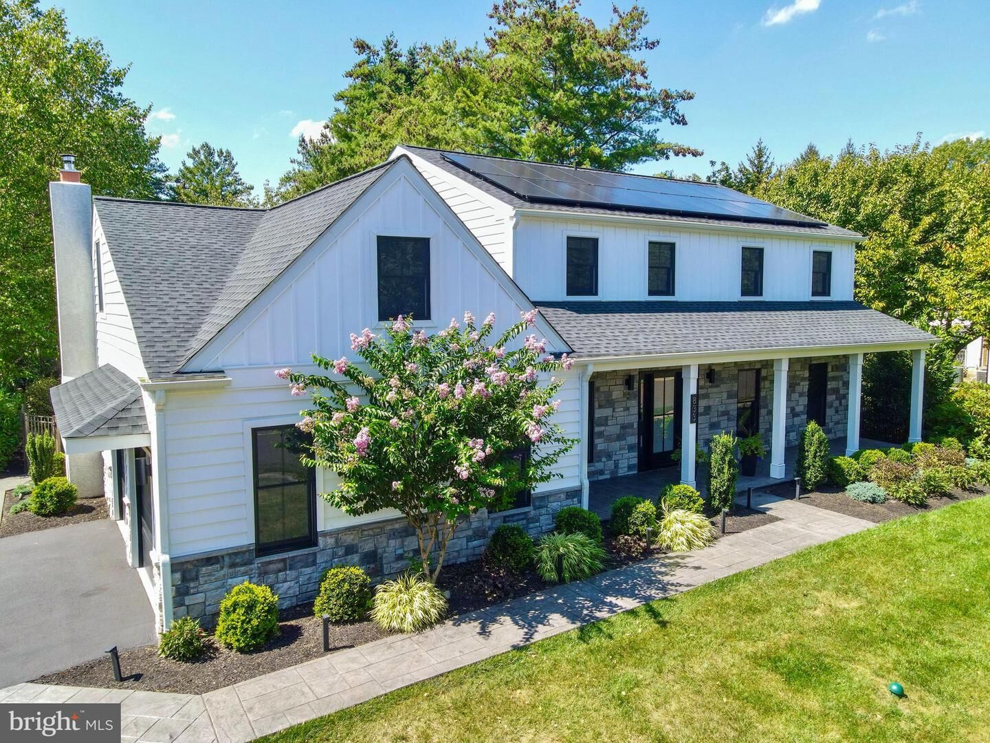 Property Photo: 833 Winthrop Drive PA 19067