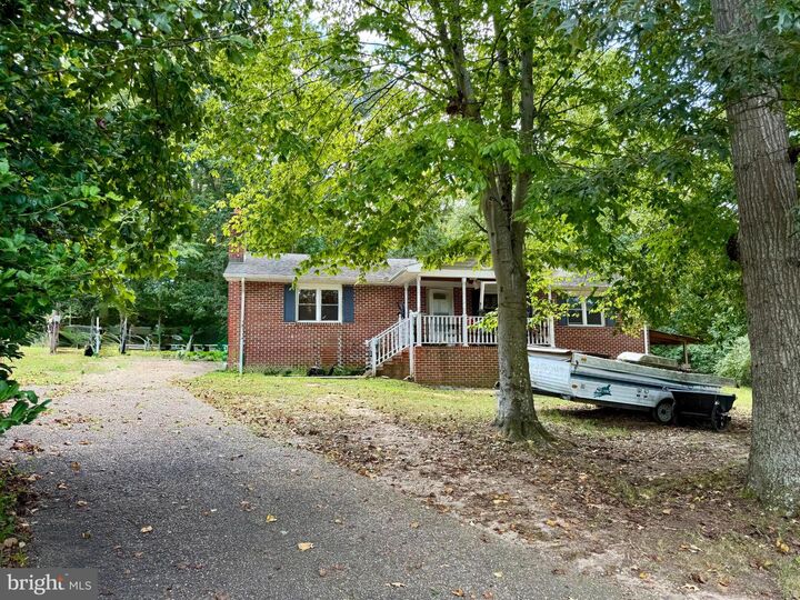 Property Photo:  19 Perkins Lane  VA 22554 