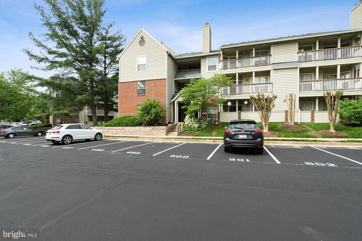 Property Photo: 12162 Penderview Lane 1604 VA 22033