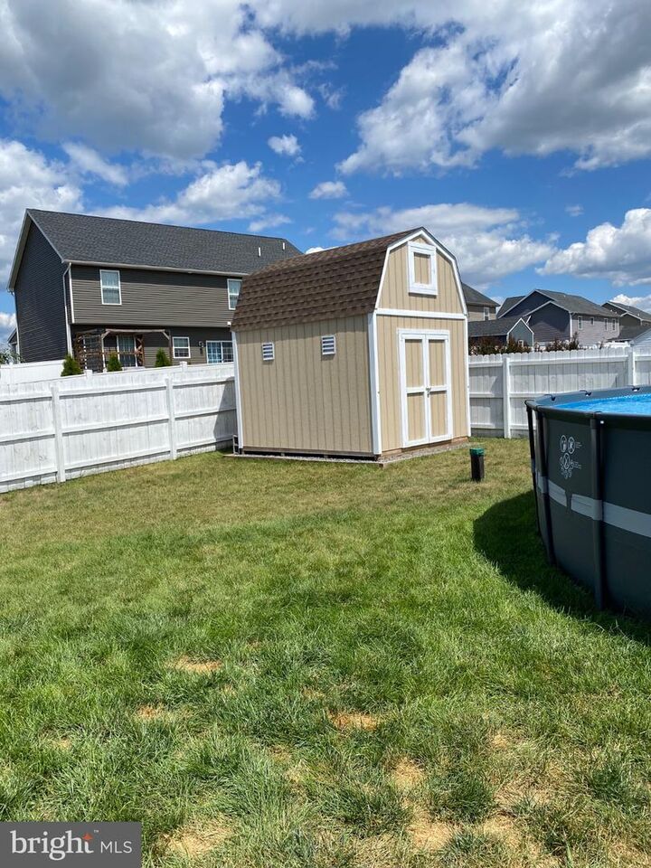 Property Photo: 9337 Lindale Avenue PA 17225
