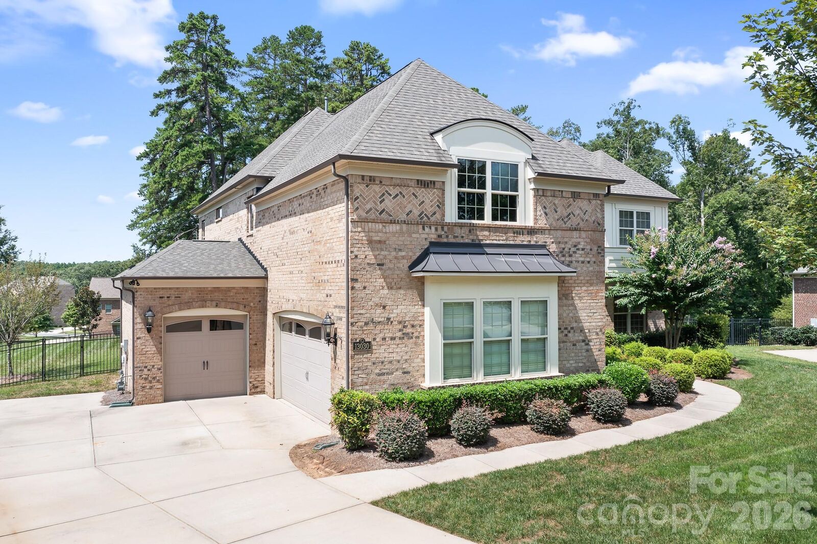 Property Photo: 13030 Fen Court NC 28078