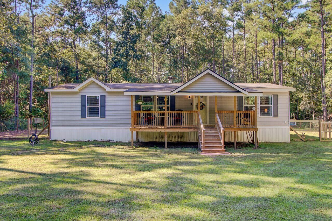 Property Photo: 1218 Spring Hill Church Road SC 29472