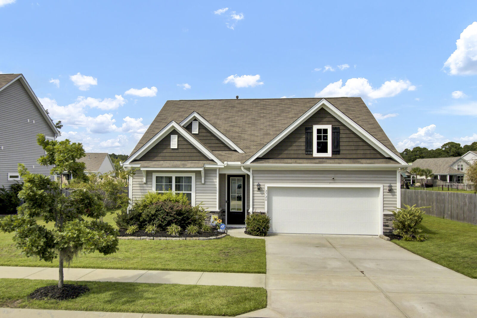 Property Photo: 2720 Harmony Lake Drive SC 29455