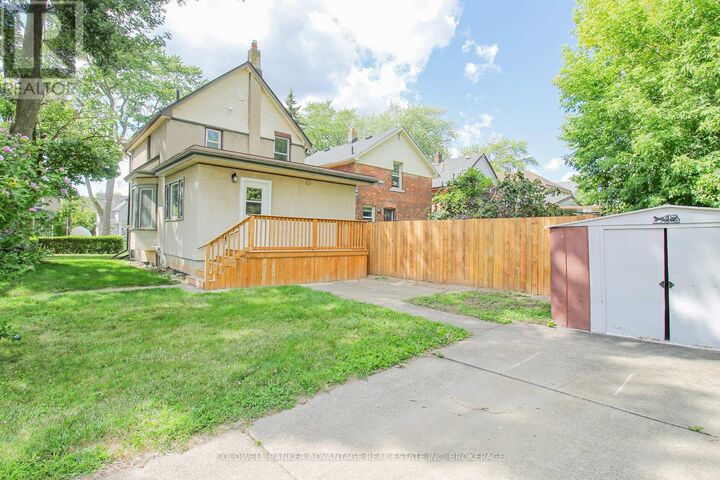 Property Photo: 28 Myrtle Avenue ON L3B 2B1