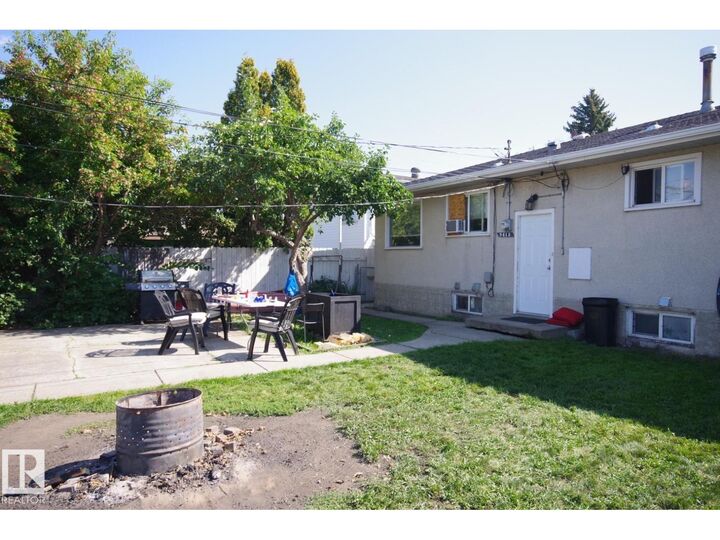 Property Photo:  9412 134 Av NW  AB T5E 1H7 