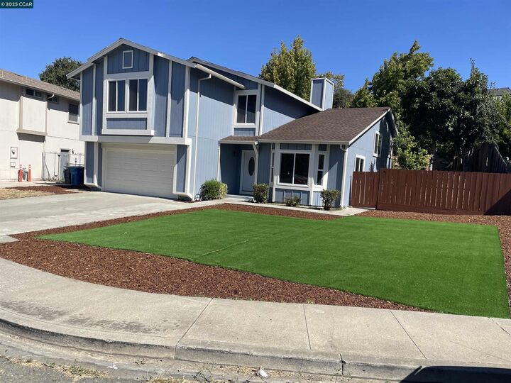 Property Photo: 824 Taper Ct CA 94589