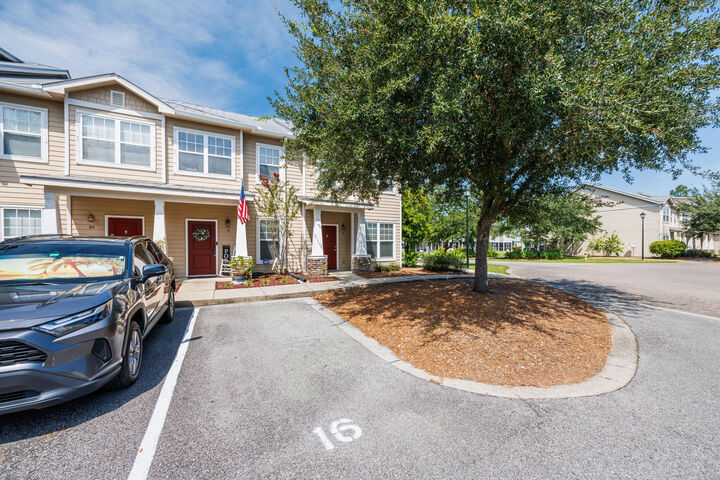 Property Photo:  16 S Sand Palm Road  FL 32439 