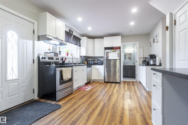 Property Photo: 10880 73 Street NW AB T5B 1Y7
