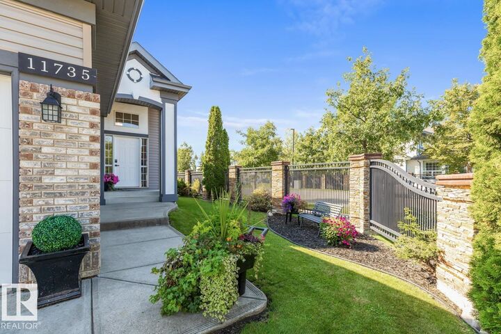 Property Photo: 11735 10 Avenue NW AB T6T 7A6