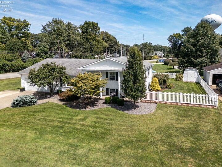 Property Photo:  516 Lincoln Avenue  OH 44839 