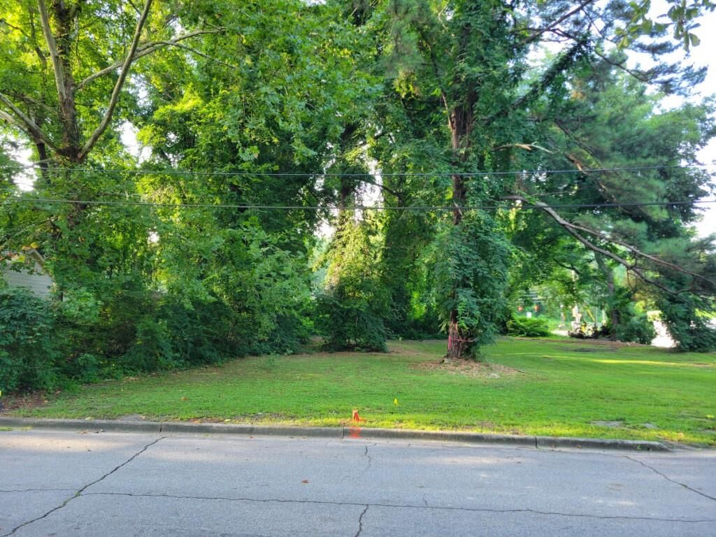 Property Photo: 2070 Chicago Avenue NW GA 30314