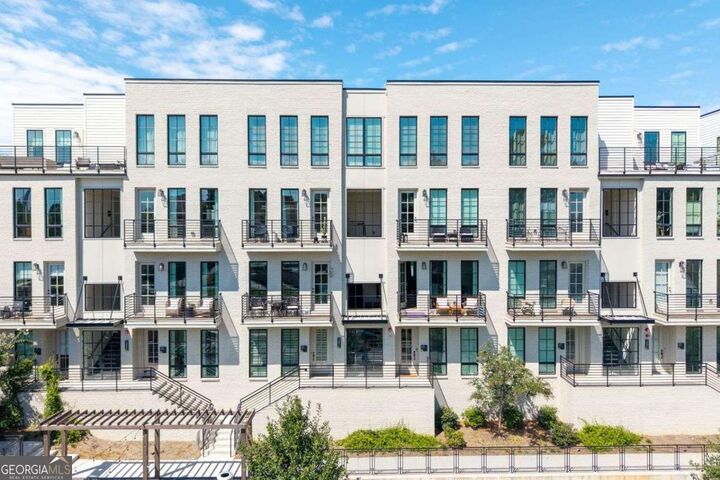 Property Photo: 1291 Longreen Terrace NW GA 30318