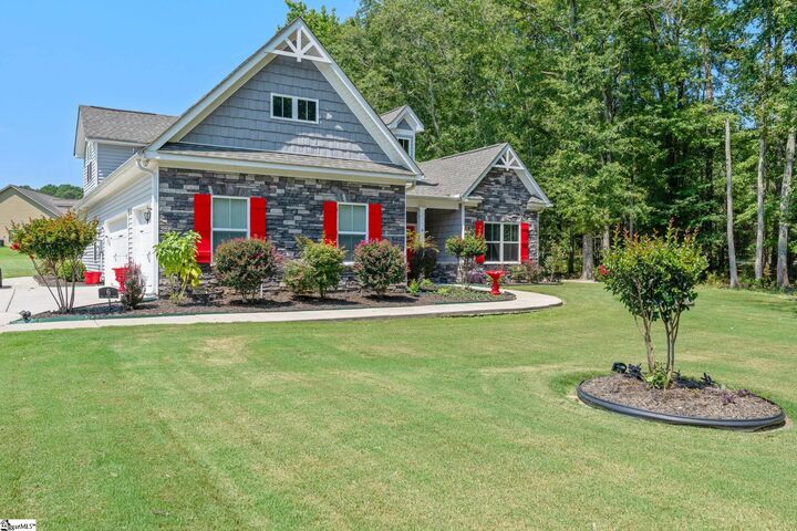 Property Photo:  6 Big Survey Road  SC 29673 